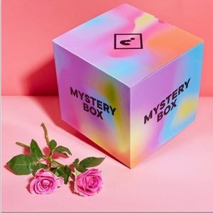 Valentine’s Day Mystery Box 📦